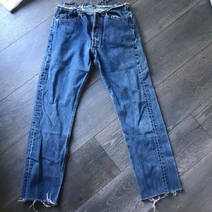 Levi’s low rise 501